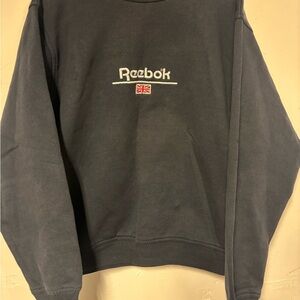 Vintage Women’s Reebok Navy Crewneck Sweatshirt Large Made in Canada